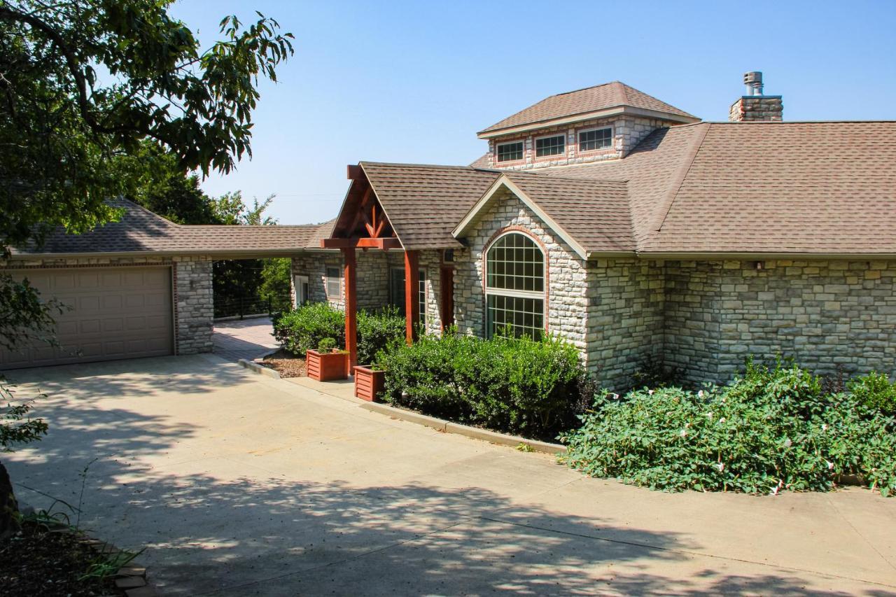 Treetop View Sanctuary Branson Exterior foto
